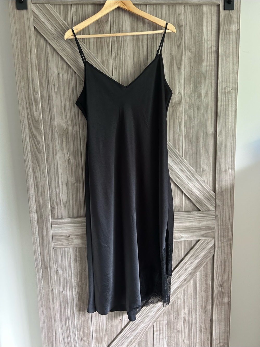 Wilfred Aritzia Only Black Satin Lace 90s Midi Slip Dress XL